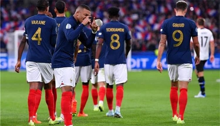 ديشامب للاعبي فرنسا: إحذروا صحوة منتخب العراق