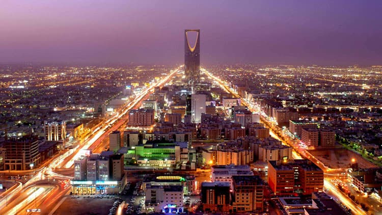 عقد من الإنجازات لـ«رؤية 2030».. مرونة اقتصادية وتنمية شاملة تتجاوز التحديات العالمية