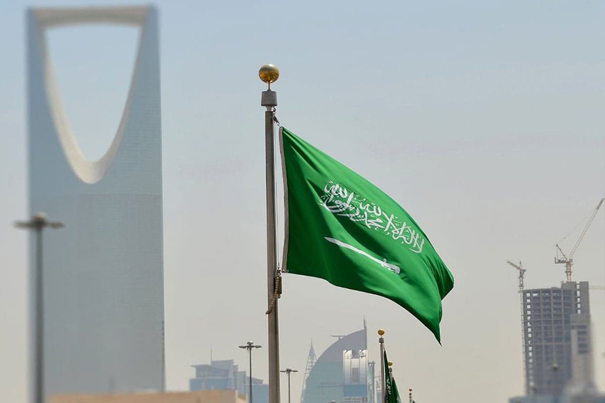أويل برايس: خط أنابيب «شرق – غرب» يثبت نجاح رؤية السعودية في رفع طاقتها الإنتاجية من النفط