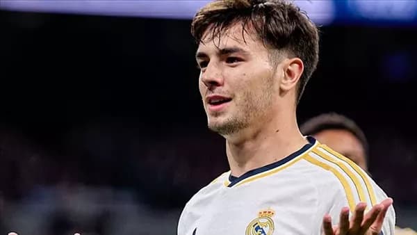 إبراهيم دياز يحسم مصيره مع ريال مدريد