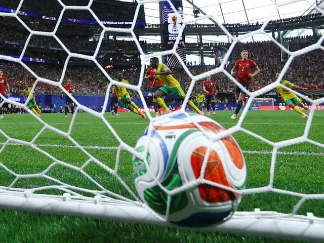 جنون أسعار المونديال.. مشجعون يدفعون ثروات ولا يندمون