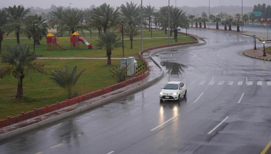 حالة الطقس اليوم في المملكة.. أمطار ورياح نشطة على مناطق عدة