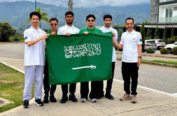 بـ5 طلاب موهوبين.. السعودية تنافس عالميًا في أولمبياد الفيزياء 2026 بكولومبيا