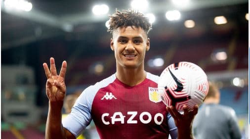 الهلال يتفق على الشروط الشخصية مع المهاجم واتكينز
