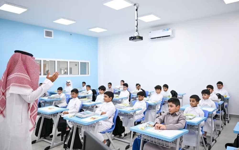 «التعليم» تطلق خطة التهيئة للعام 1448 بمستهدف انضباط 95%
