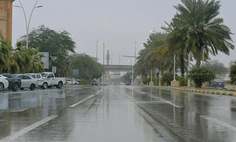أمطار ورياح مثيرة للأتربة على جازان وعسير والباحة ومكة والمدينة