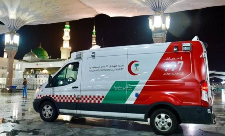 خلال 56 ثانية.. الهلال الأحمر يعيد النبض لمعتمرة في المدينة المنورة