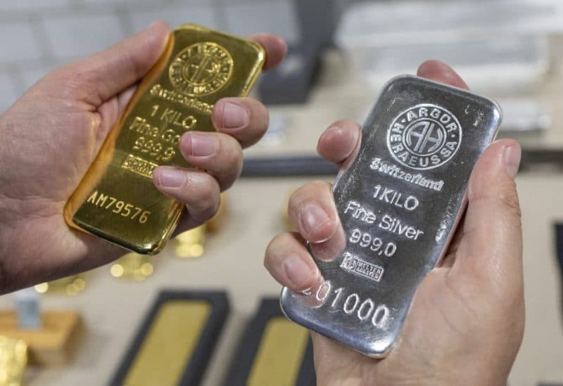 الذهب يقفز فوق 4089 دولارًا والفضة والبلاديوم يسجلان مكاسب قوية