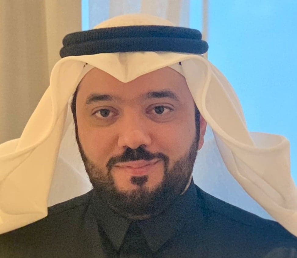 الرياح الترابية وخطرها على الحنجرة.. إرشادات مهمة للوقاية